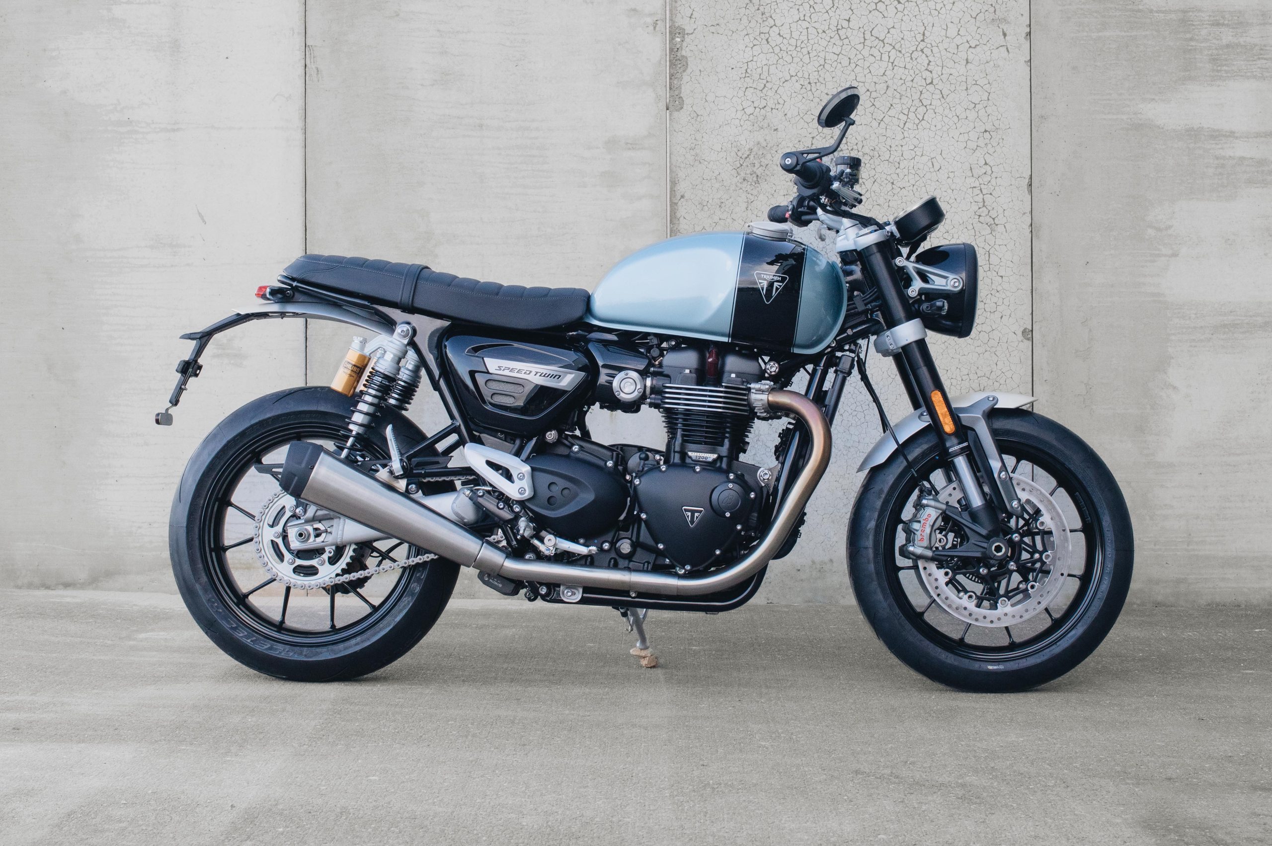 トライアンフ東京ベイ | TRIUMPH